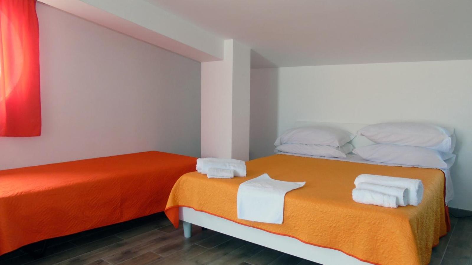Casa Miramare Aparthotel Portopalo Di Capo Passero